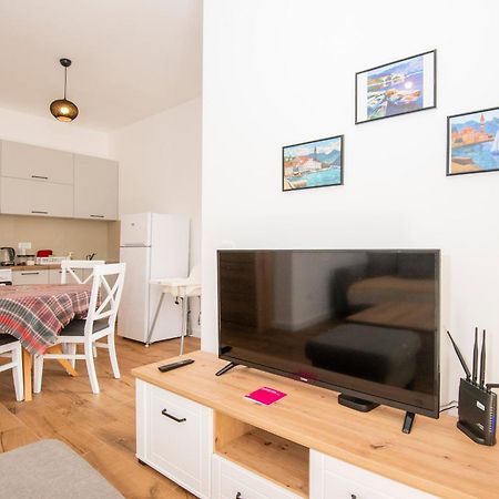 Al Mare Apartments Kotor Eksteriør billede